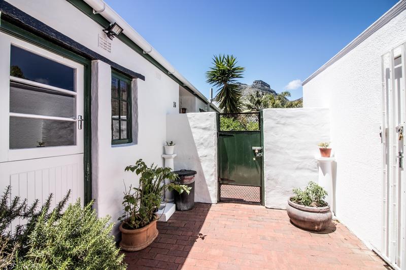 To Let 3 Bedroom Property for Rent in Beach Estate Western Cape